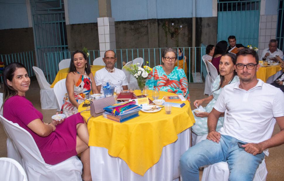 noite-de-autógrofo-colegio-sacramento-2022_0266