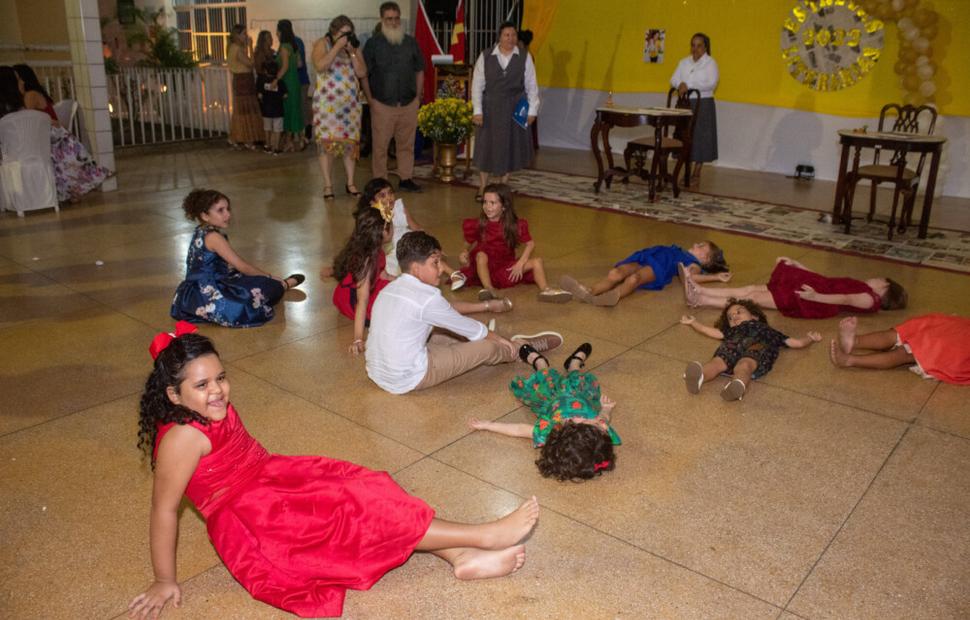 noite-de-autógrofo-colegio-sacramento-2022_0288