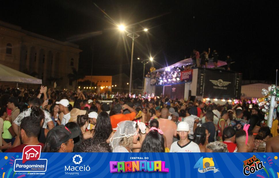 carnaval-de-maceió-chiclete-com-banana-19-02-2023 (119)