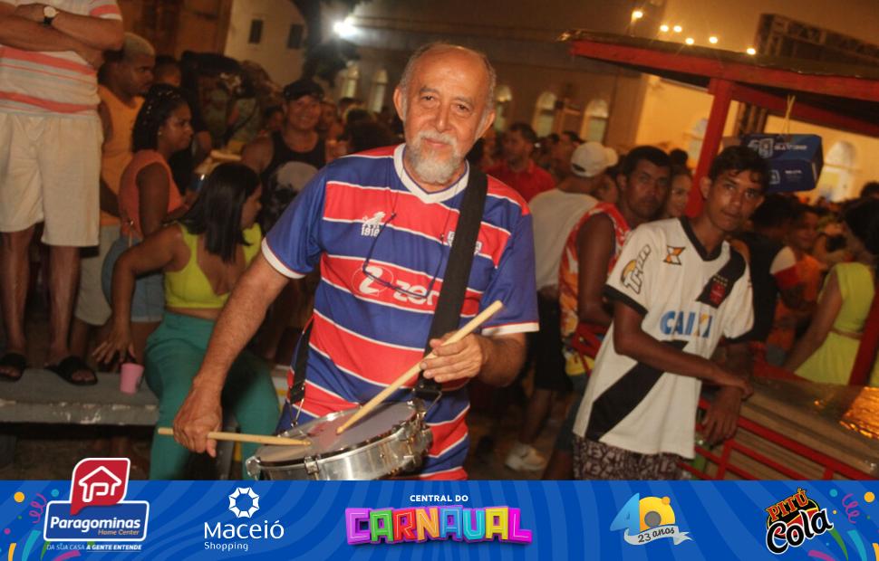 frevo-quilombo-dos-palmares-carnaval-de-maceió-praça-dois-leões-19-02-2023 (75)