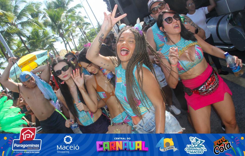 maceio-folia-bloco-pecinhas-2023 (64)