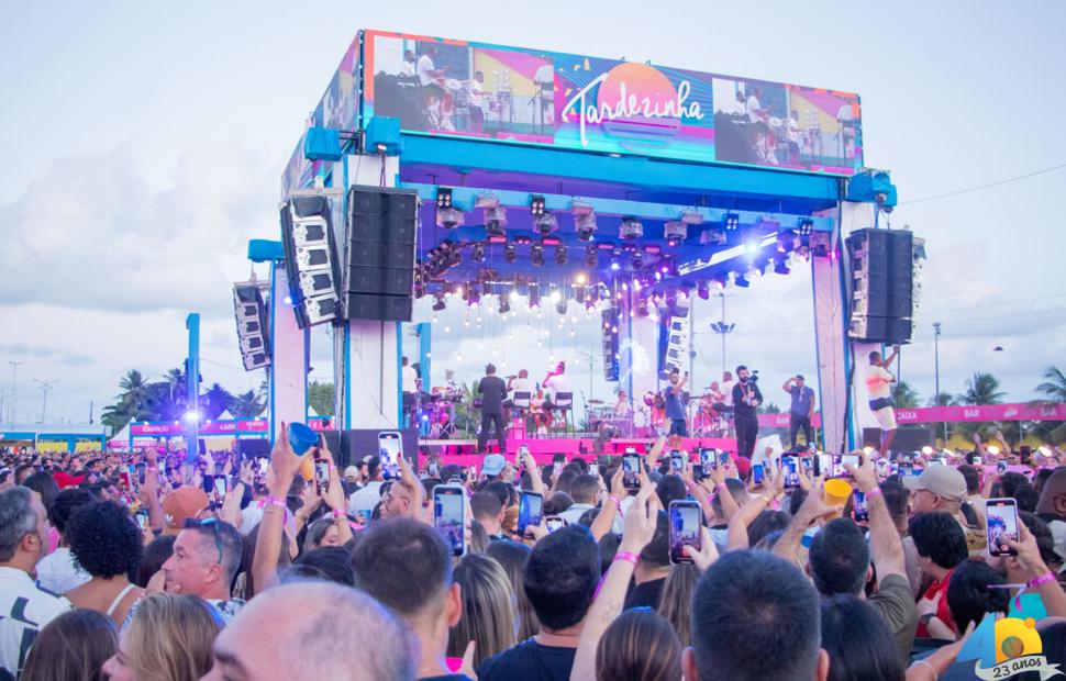 Thiaguinho-Tardezinha-Maceió-Estacionamento-do-Jaraguá-2023 (12)