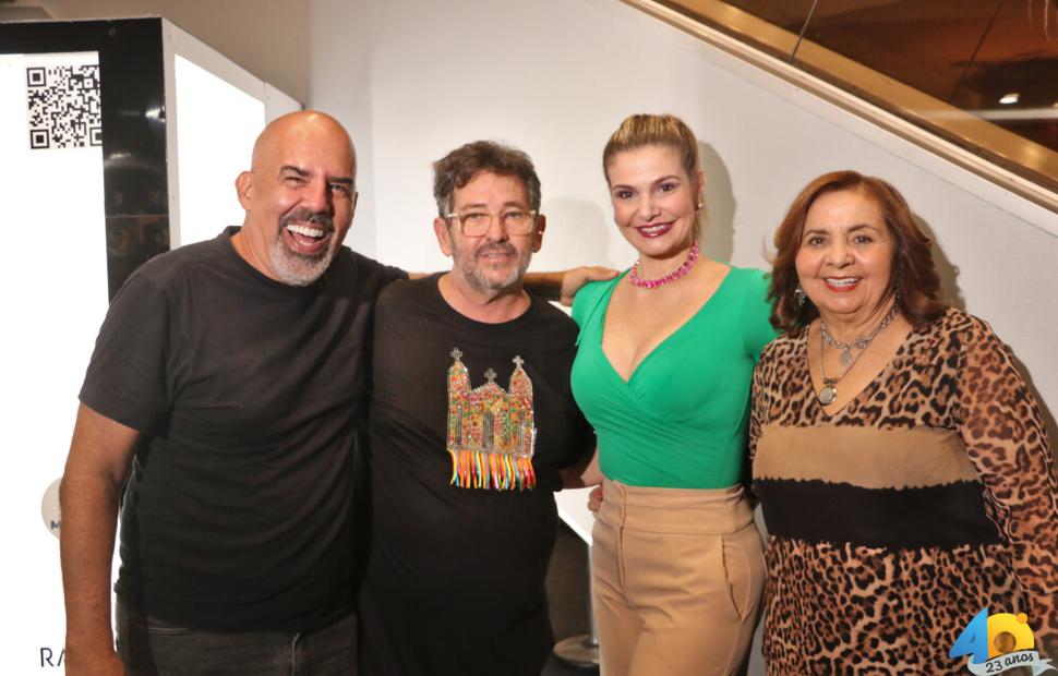aCoquetel-de-lançamento-da-exposição-minha-mãe-é-massa-2023-maceió-shppping (33)