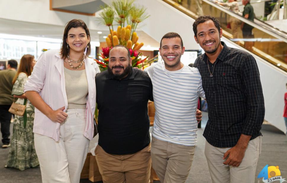 baCoquetel-de-lançamento-da-exposição-minha-mãe-é-massa-2023-maceió-shppping (6)