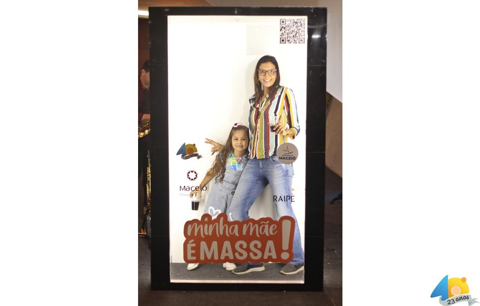 Coquetel-de-lançamento-da-exposição-minha-mãe-é-massa-2023-maceió-shppping (59)