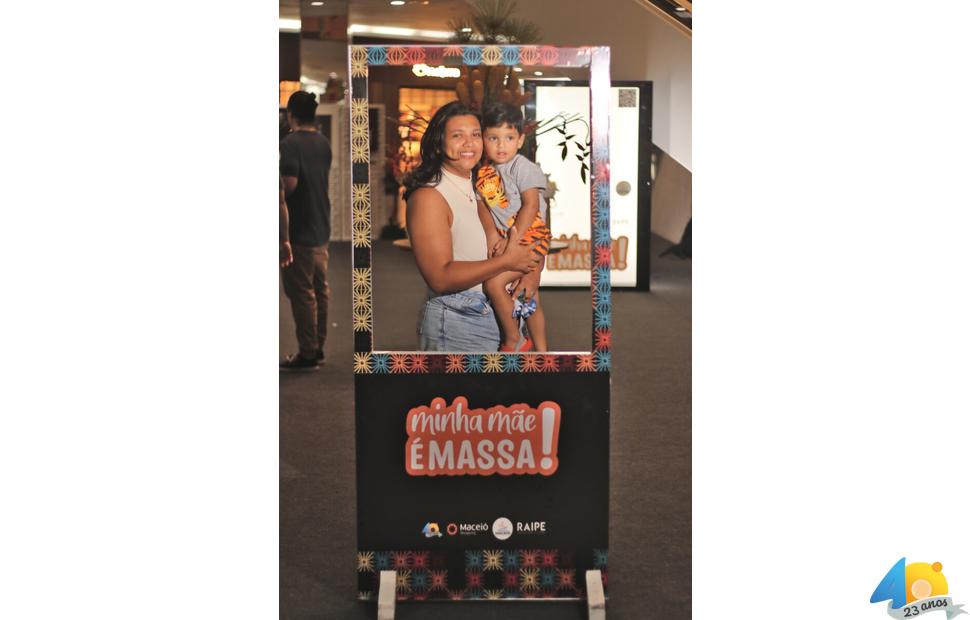 Coquetel-de-lançamento-da-exposição-minha-mãe-é-massa-2023-maceió-shppping (60)