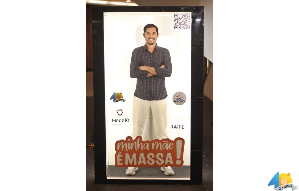 Coquetel-de-lançamento-da-exposição-minha-mãe-é-massa-2023-maceió-shppping (76)