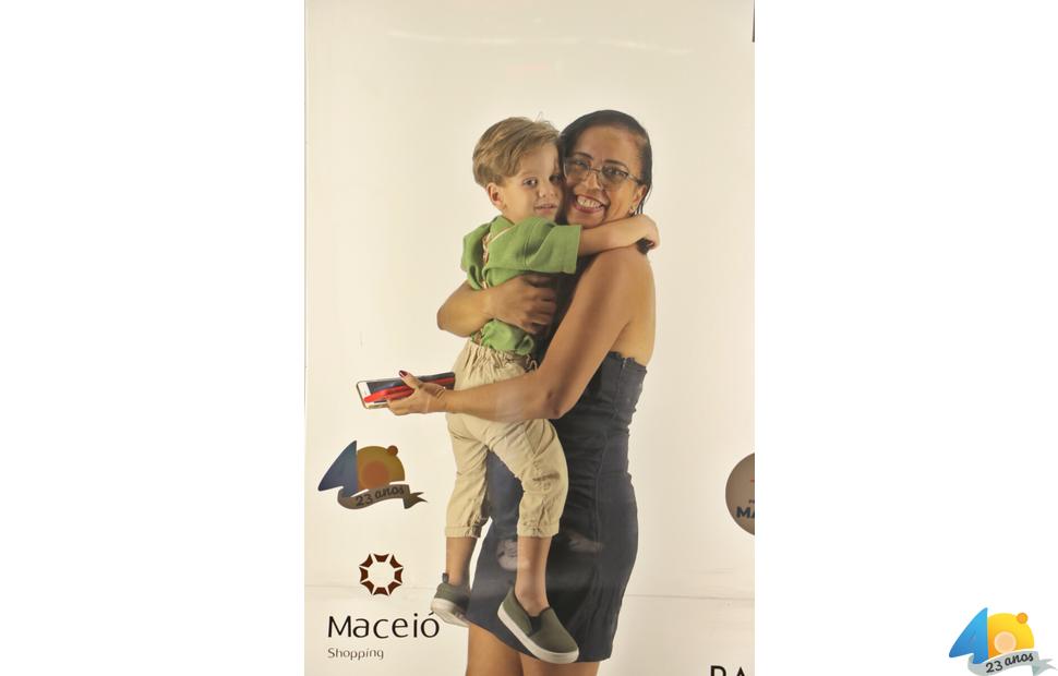 Coquetel-de-lançamento-da-exposição-minha-mãe-é-massa-2023-maceió-shppping (86)