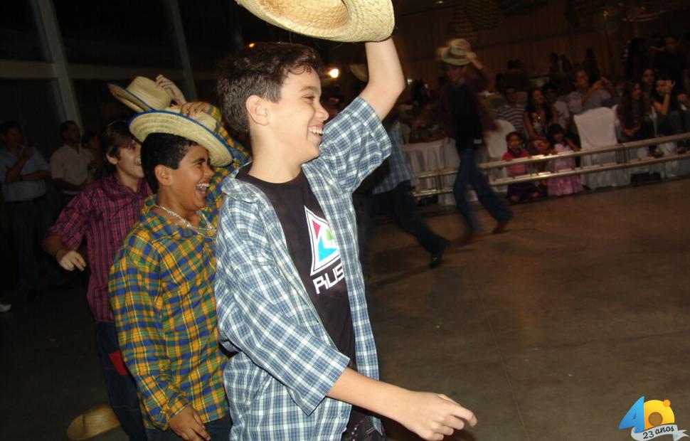 festa-junina-colégio-contato-2010-tbt (140)