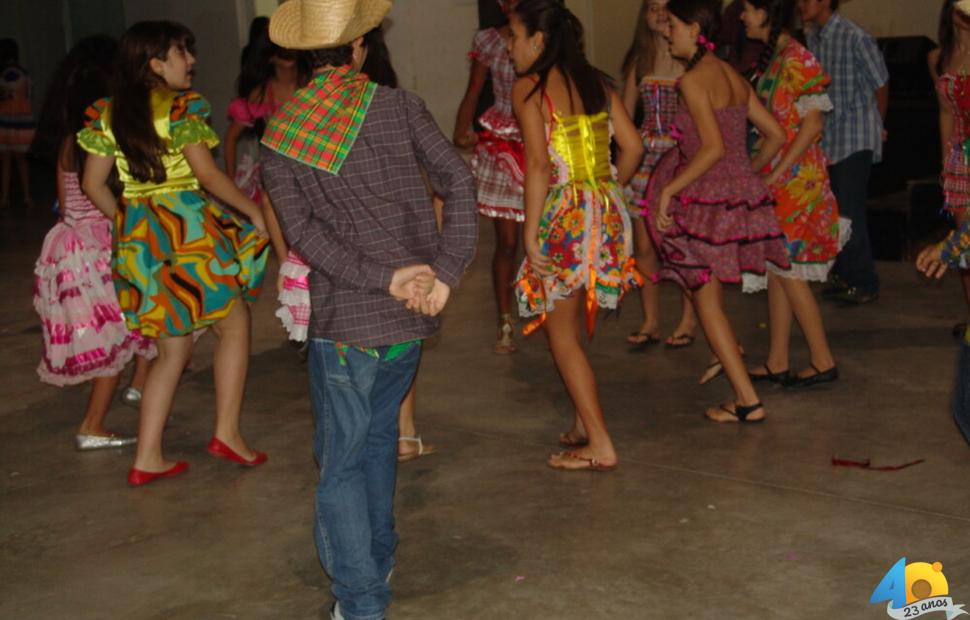 festa-junina-colégio-contato-2010-tbt (146)