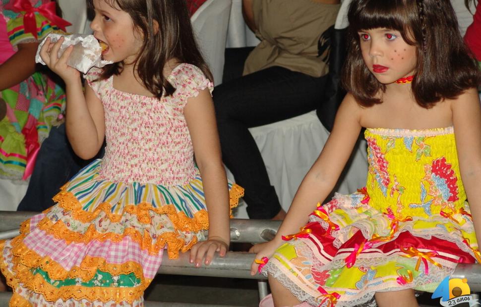 festa-junina-colégio-contato-2010-tbt (194)