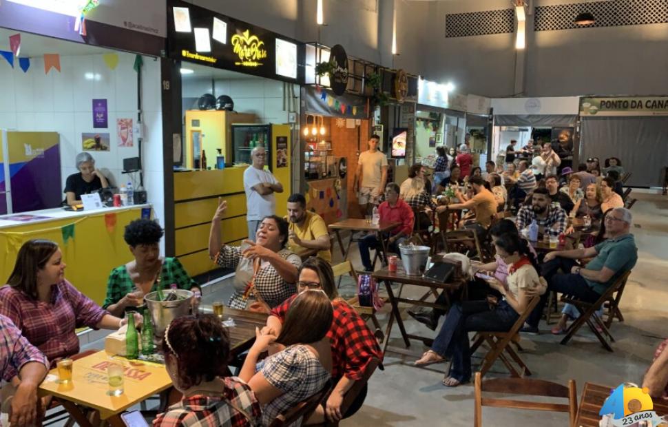 Samba-do-Mercado-Maecado-das-artes-31-Igbonan-Rocha-e-Convidados (18)