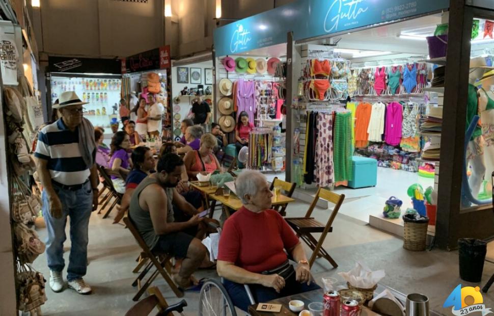 Samba-do-Mercado-Maecado-das-artes-31-Igbonan-Rocha-e-Convidados (54)