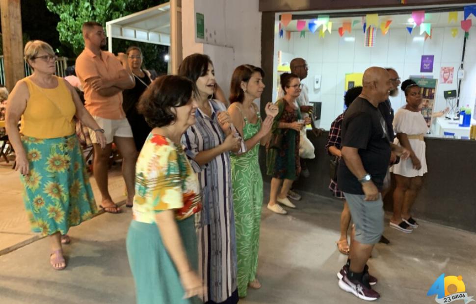 Samba-do-Mercado-Maecado-das-artes-31-Igbonan-Rocha-e-Convidados (55)