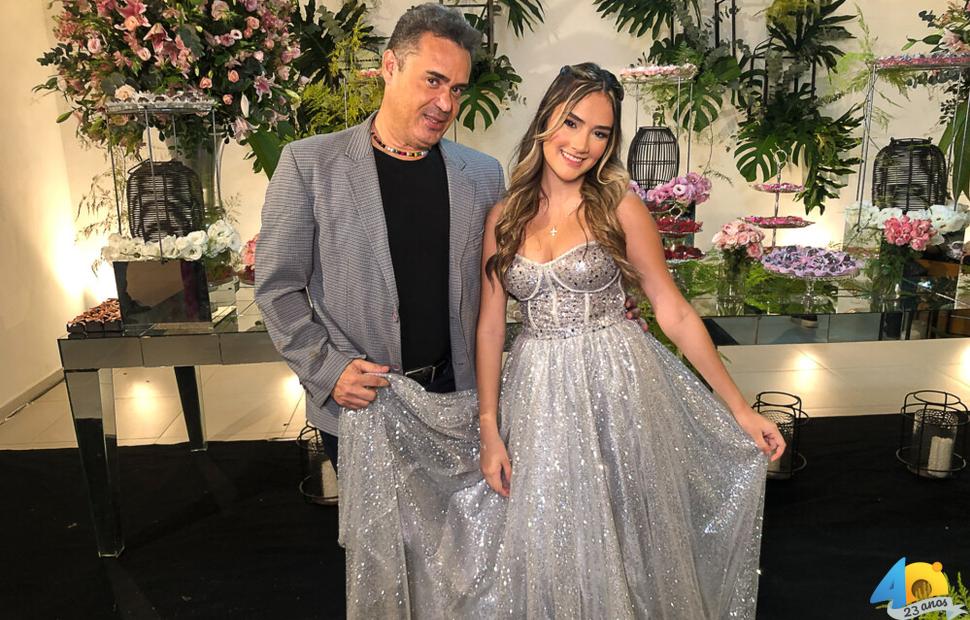 aniversário-15-anos-liz-coutinho-espaço-amarilis-15-0-2023 (115)