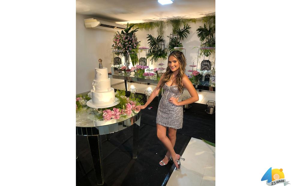 aniversário-15-anos-liz-coutinho-espaço-amarilis-15-0-2023 (337)