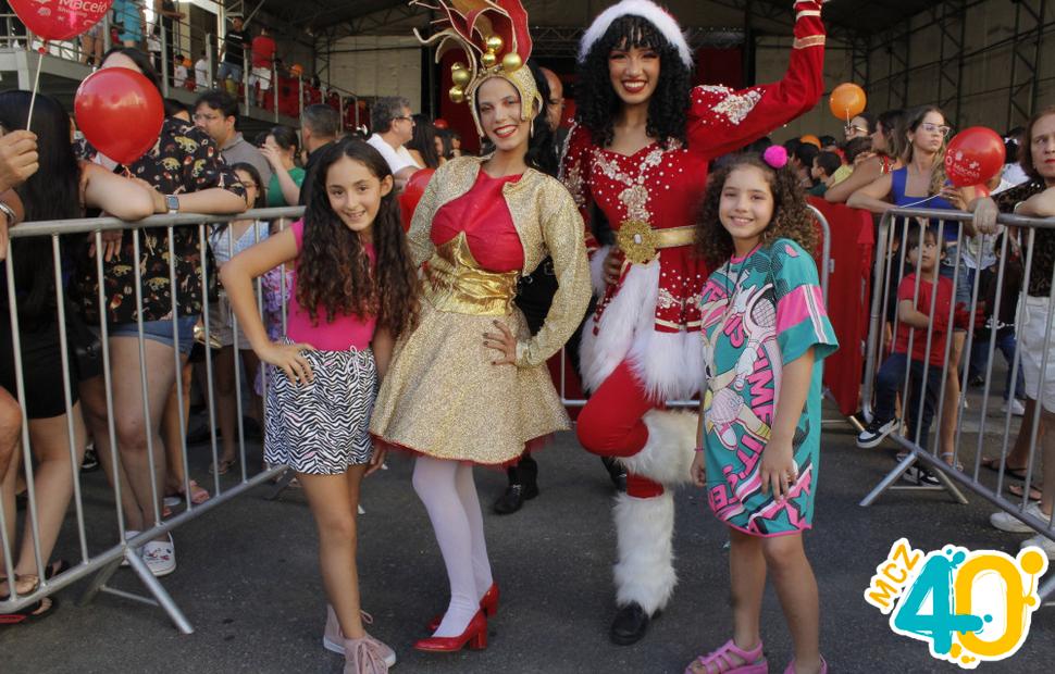 aaChegada-do-papai-noel-maceio-shopping-2023 (2)