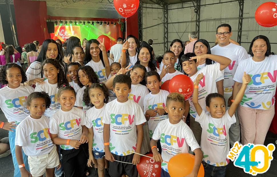 aChegada-do-papai-noel-maceio-shopping-2023 (13)