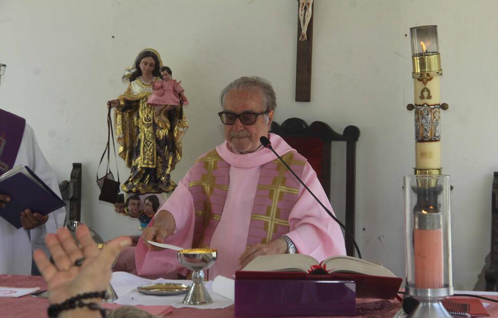 Missa-88-anos-dona-carminha-igreja-nossa-senhora-do-carmo-03-012-2023 (157)
