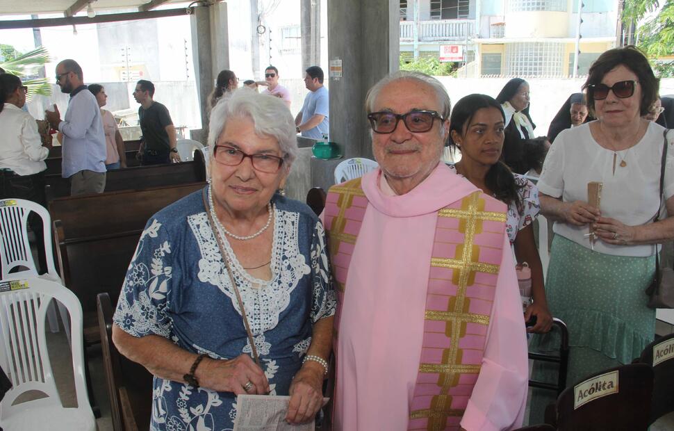 Missa-88-anos-dona-carminha-igreja-nossa-senhora-do-carmo-03-012-2023 (164)