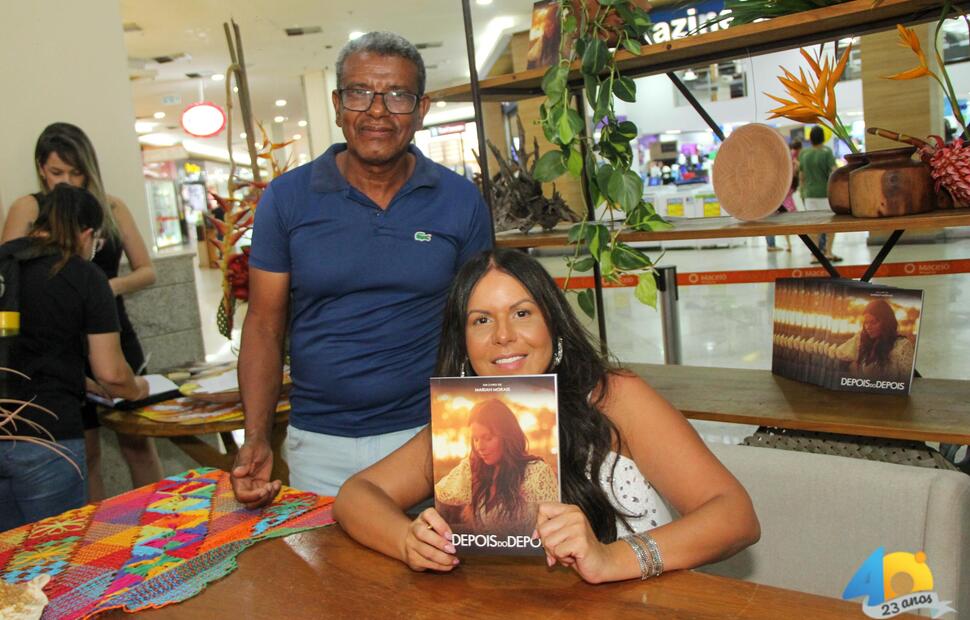 Lançamento-do-livro-depois-do-depois-Mariah-Morais-Fotografia-Itawi-Albuquerque-no-Maceió-shopping- (123)