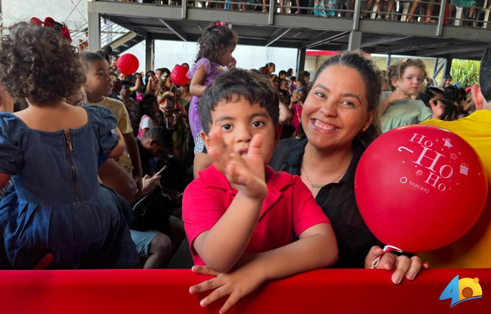 Chegada-Papai-Noel-Maceió-Shopping-17-11-2024 (61)-2
