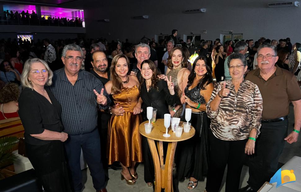 Festa-Back-Retrô-Iate-Clube-Pajussara-30-11-2024 (14)