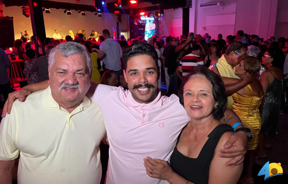 Festa-Back-Retrô-Iate-Clube-Pajussara-30-11-2024 (55)