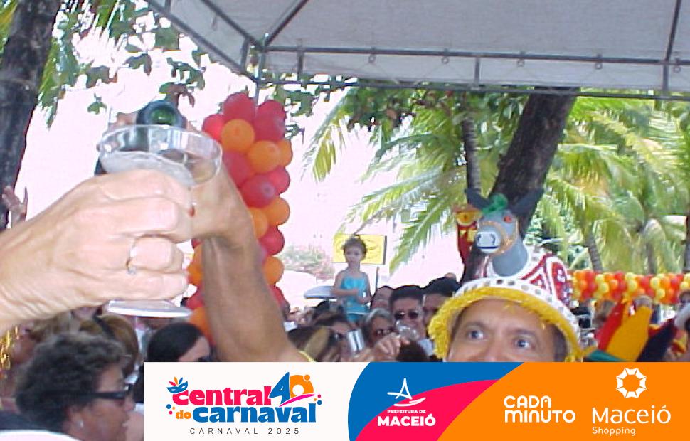 aniversário-de-3-anos-do-Pinto-da-Madrugada-16-02-2003 (106)