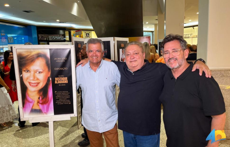 Trofeu-Destaque-Alagoano-20-anos-Jacira-Leão-Maceió-Shopping-09-01-2024 (13)