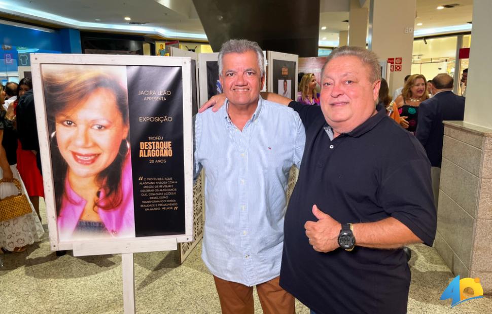 Trofeu-Destaque-Alagoano-20-anos-Jacira-Leão-Maceió-Shopping-09-01-2024 (48)
