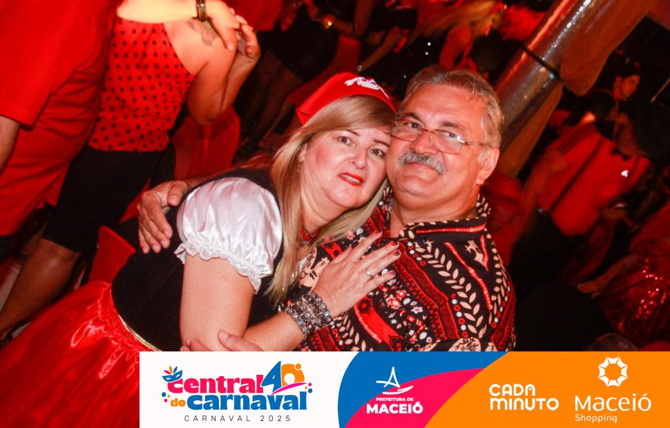 Baile-Vermelho-e-Preto-2017 (110)