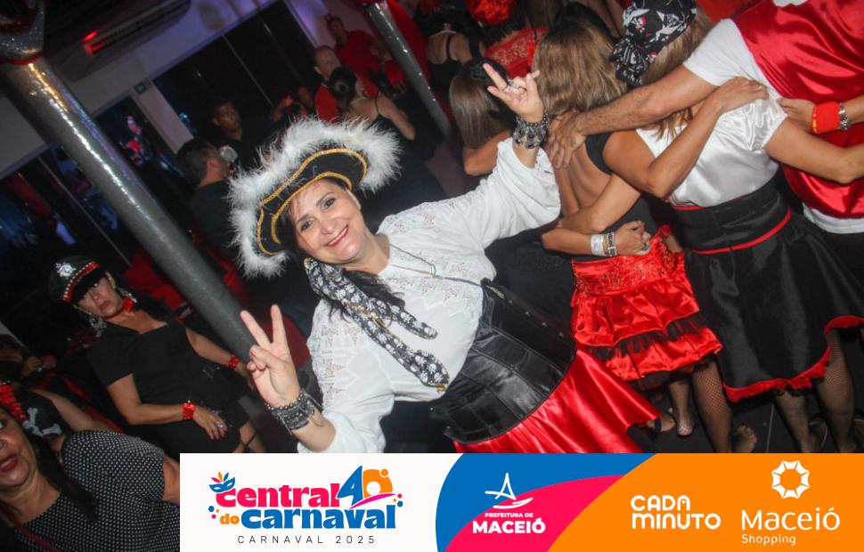 Baile-Vermelho-e-Preto-2017 (176)