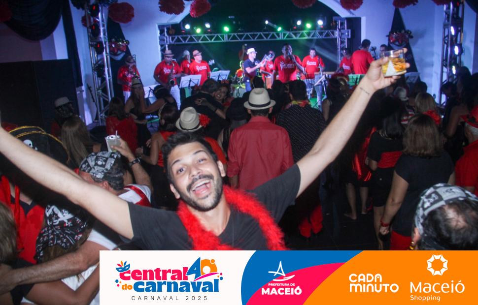 Baile-Vermelho-e-Preto-2017 (177)