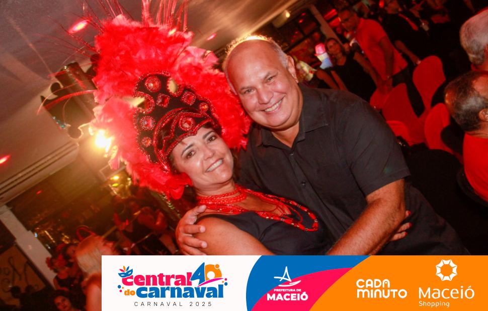 Baile-Vermelho-e-Preto-2017 (21)