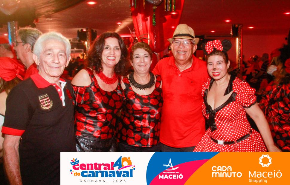 Baile-Vermelho-e-Preto-2017 (27)