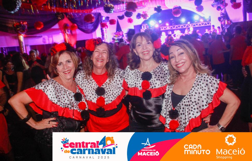 Baile-Vermelho-e-Preto-2017 (8)