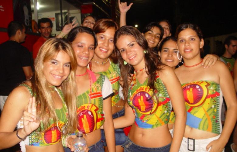 TBT Bloco Meia Noite e 1 - 2004
