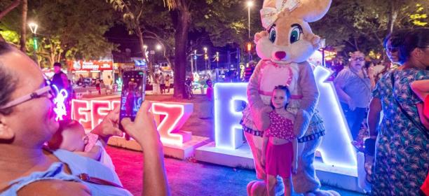 Espaços da Vila de Páscoa terão espetáculos musicais e diversão para a criançada no feriadão