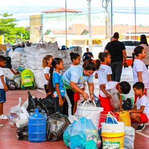 Dia Mundial da Reciclagem: Plastitroque em Marechal Deodoro arrecada 4 toneladas de resíduos plásticos
