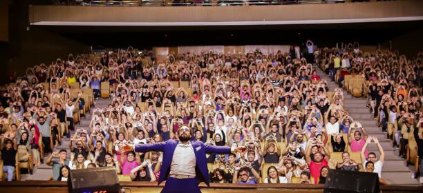 “Palestra Comedy” com Murilo Coach