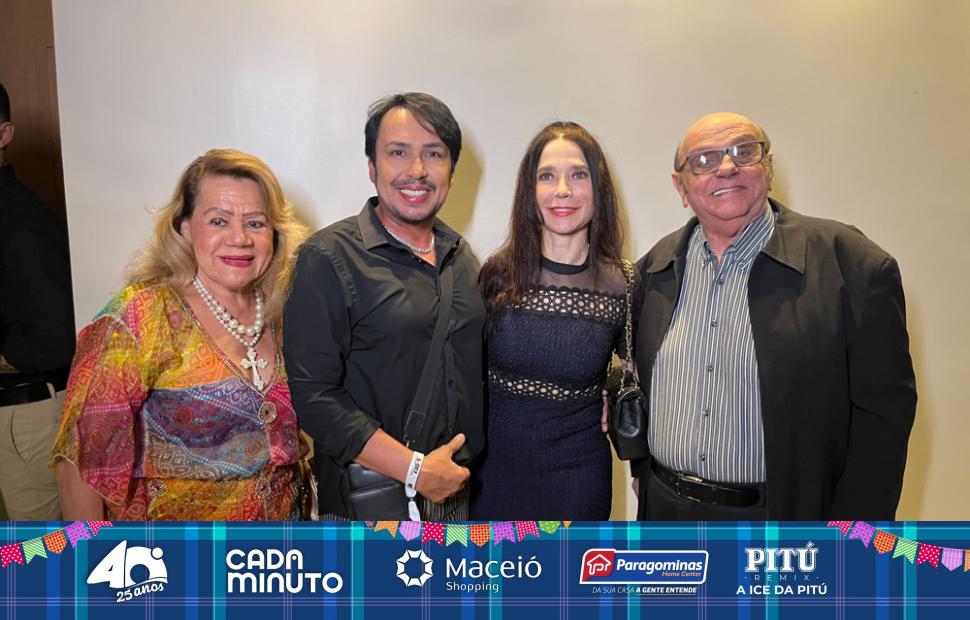 aniversário-promoter-wilton-rocha-na-clínica-viotto-11-06-2025 (15)