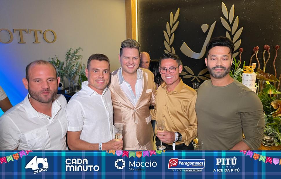 aniversário-promoter-wilton-rocha-na-clínica-viotto-11-06-2025 (31)