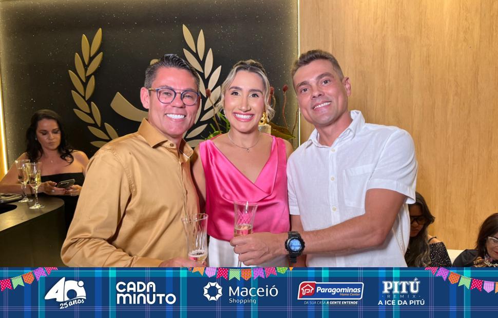 aniversário-promoter-wilton-rocha-na-clínica-viotto-11-06-2025 (35)