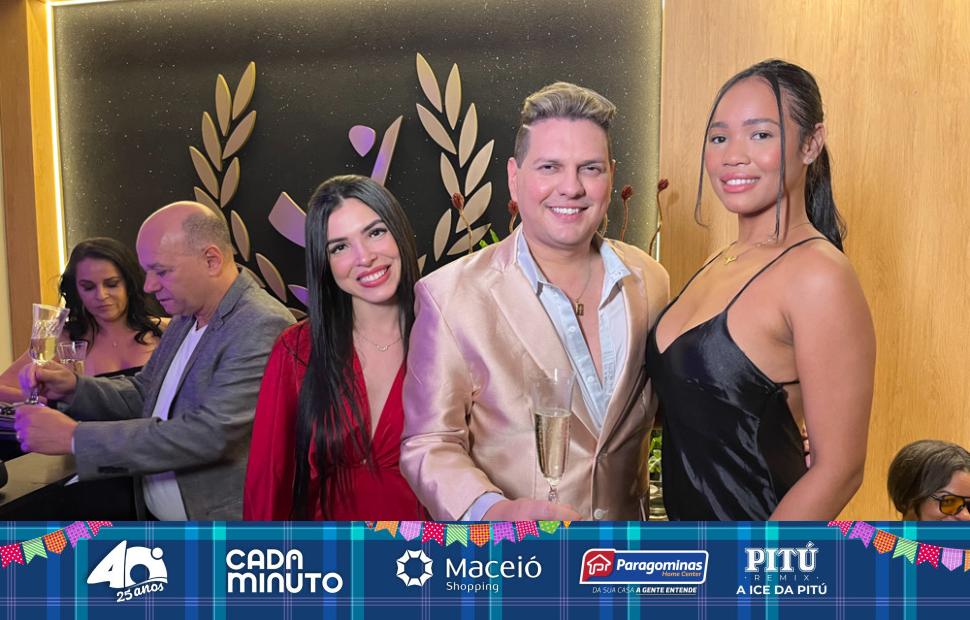 aniversário-promoter-wilton-rocha-na-clínica-viotto-11-06-2025 (36)