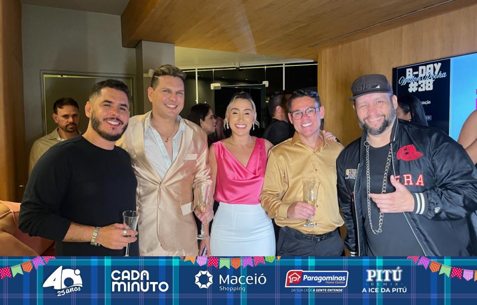 aniversário-promoter-wilton-rocha-na-clínica-viotto-11-06-2025 (41)