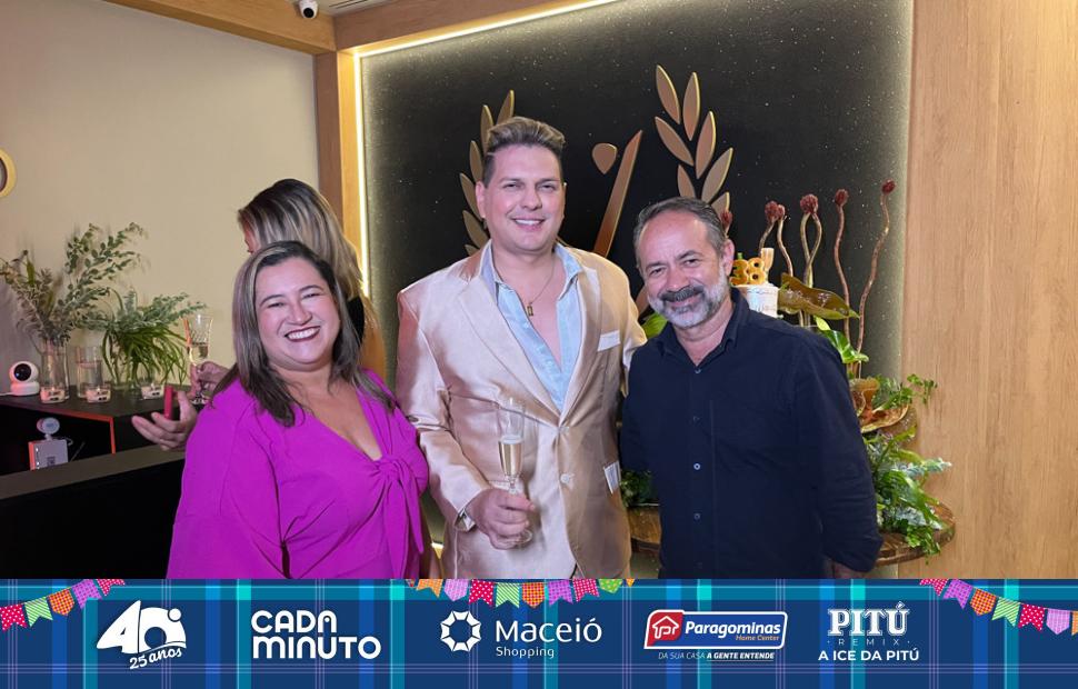 aniversário-promoter-wilton-rocha-na-clínica-viotto-11-06-2025 (52)