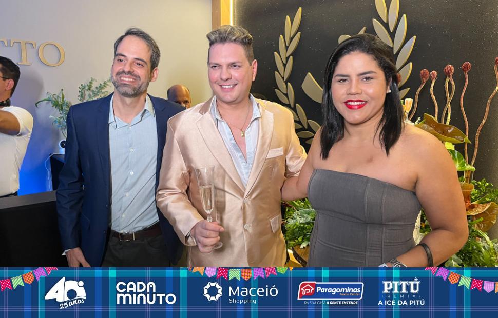 aniversário-promoter-wilton-rocha-na-clínica-viotto-11-06-2025 (59)