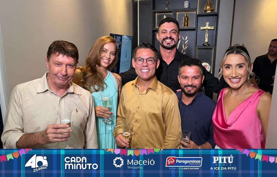 aniversário-promoter-wilton-rocha-na-clínica-viotto-11-06-2025 (66)