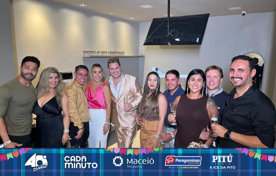 aniversário-promoter-wilton-rocha-na-clínica-viotto-11-06-2025 (74)